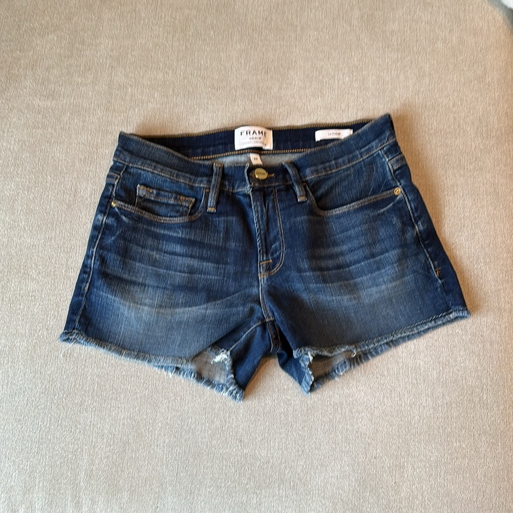 NWOT Frame Le Cutoff Shorts 